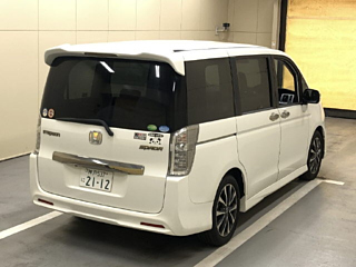 HONDA STEP WAGON 2014
