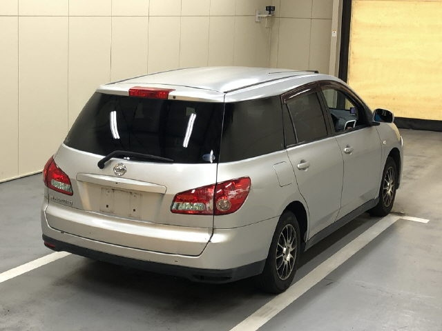 NISSAN WINGROAD 2010