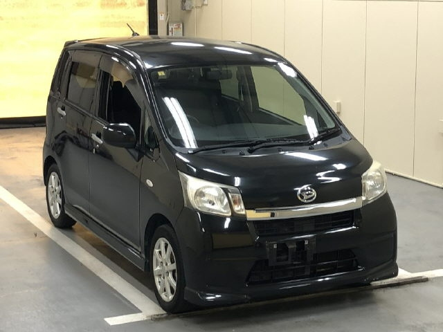 DAIHATSU MOVE 2014