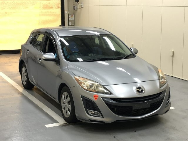 MAZDA AXELA 2009