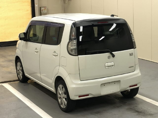 SUZUKI MRWAGON 2013