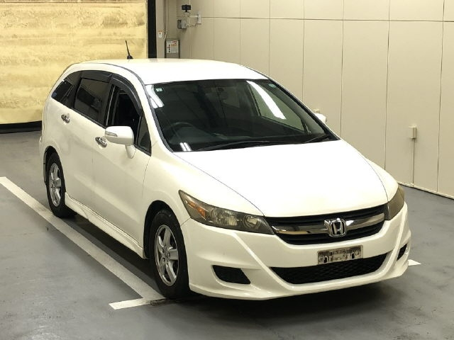 HONDA STREAM 2011