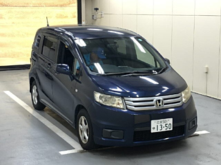 HONDA FREED 2011
