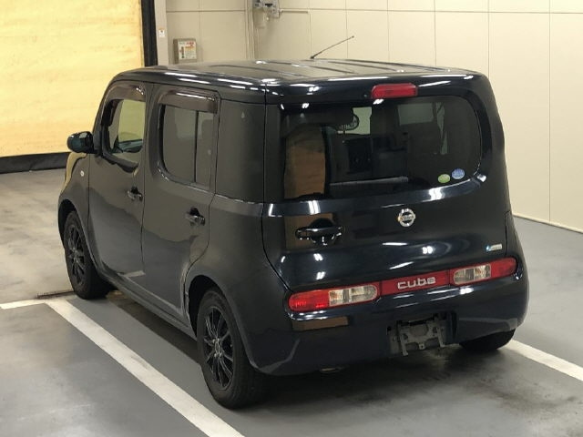 NISSAN CUBE 2011