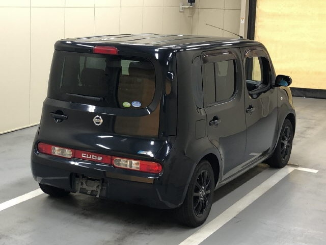NISSAN CUBE 2011