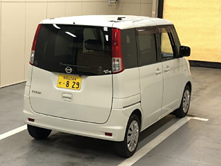 NISSAN ROOX 2011