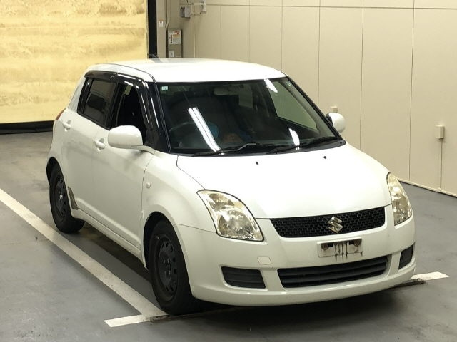 SUZUKI SWIFT 2010