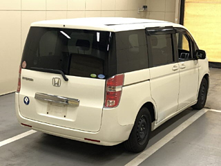 HONDA STEP WAGON 2010