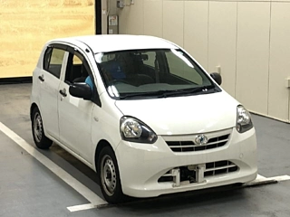 DAIHATSU MIRA E S 2012
