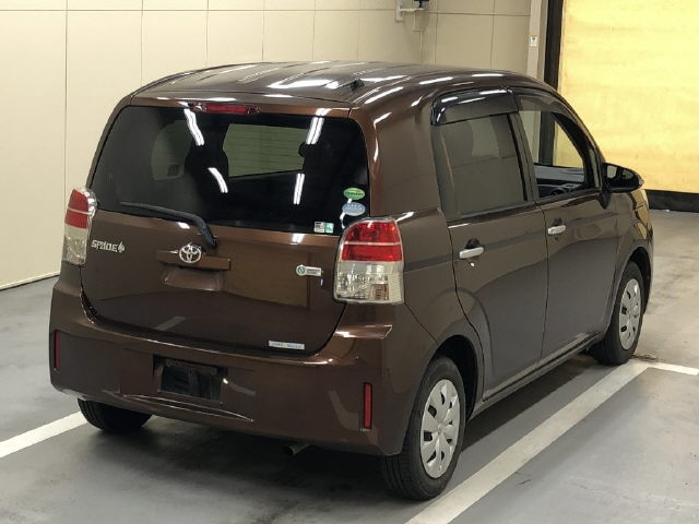 TOYOTA SPADE 2014