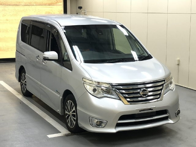 NISSAN SERENA 2015