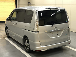 NISSAN SERENA 2015