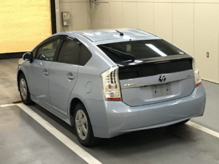 TOYOTA PRIUS 2010