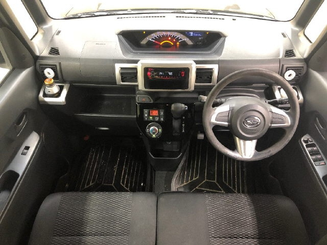 DAIHATSU WAKE 2016