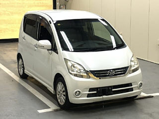 DAIHATSU MOVE 2010