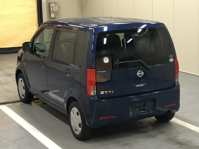 NISSAN OTTI 2008