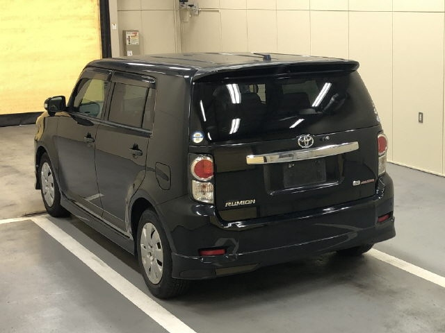 TOYOTA COROLLA RUMION 2010