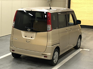NISSAN ROOX 2010