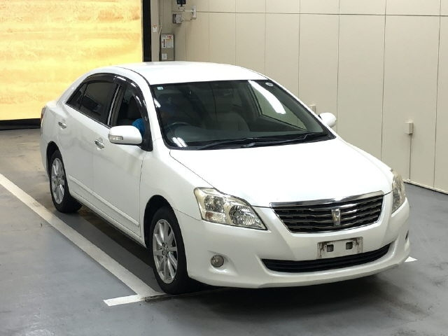 TOYOTA PREMIO 2008