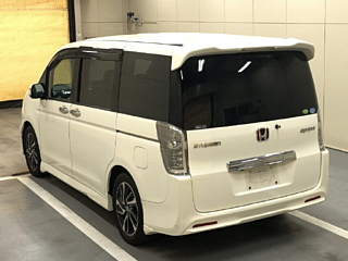 HONDA STEP WAGON 2010