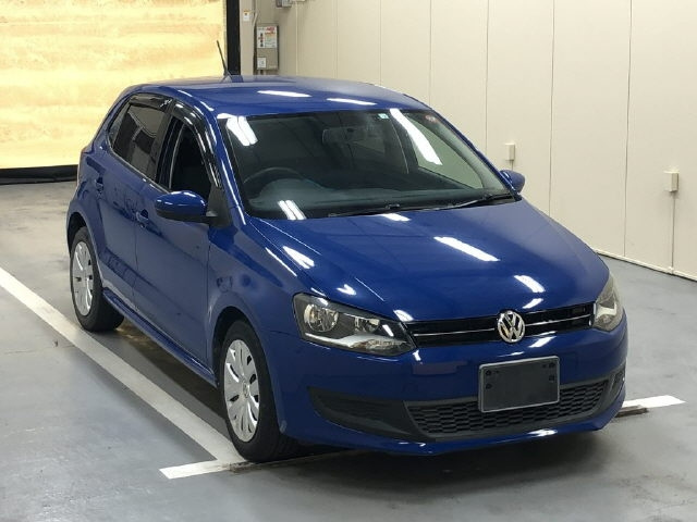 VOLKSWAGEN POLO 2012