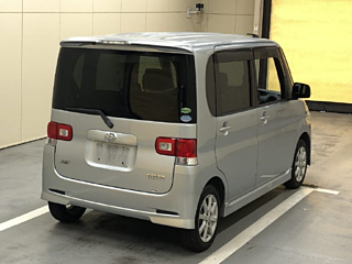 DAIHATSU TANTO 2012