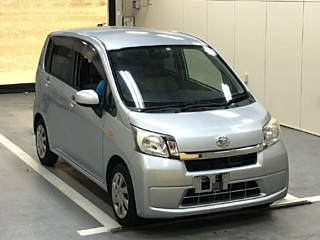 DAIHATSU MOVE 2014