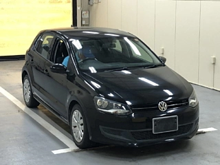 VOLKSWAGEN POLO 2012