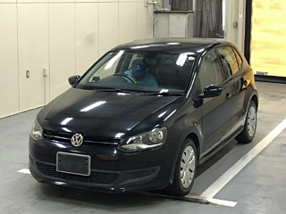 VOLKSWAGEN POLO 2012