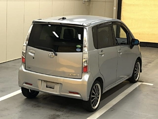 DAIHATSU MOVE 2012