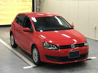 VOLKSWAGEN POLO 2011