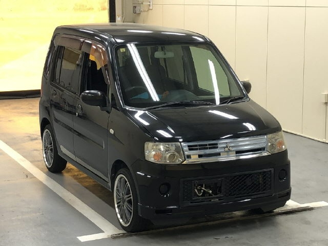 MITSUBISHI TOPPO 2010