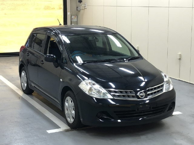 NISSAN TIIDA 2009