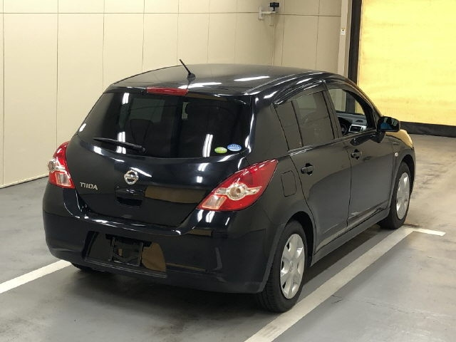 NISSAN TIIDA 2009