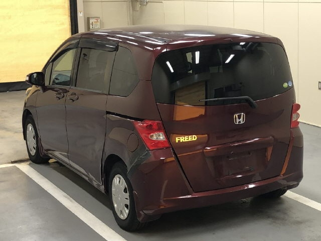 HONDA FREED 2008