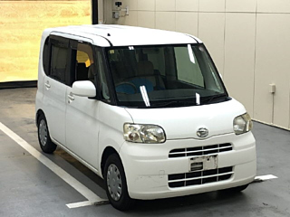 DAIHATSU TANTO 2008
