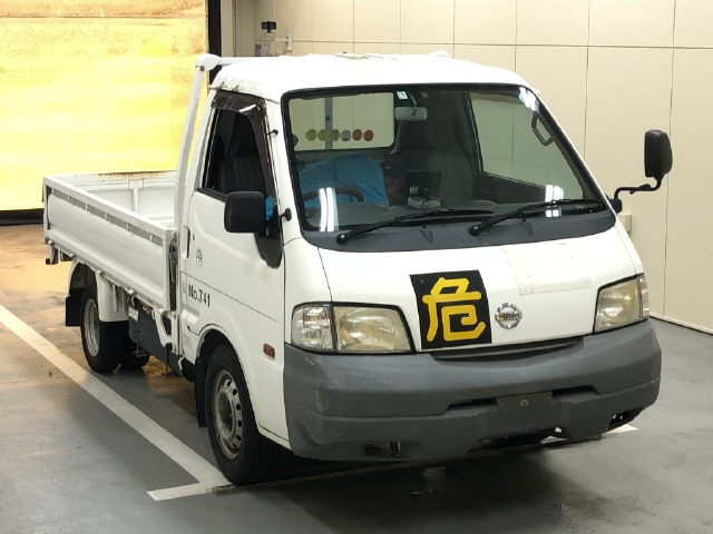 NISSAN VANETTE TRUCK 2013