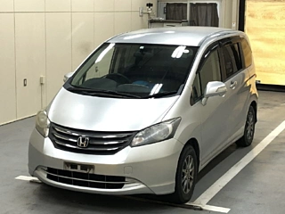 HONDA FREED 2010