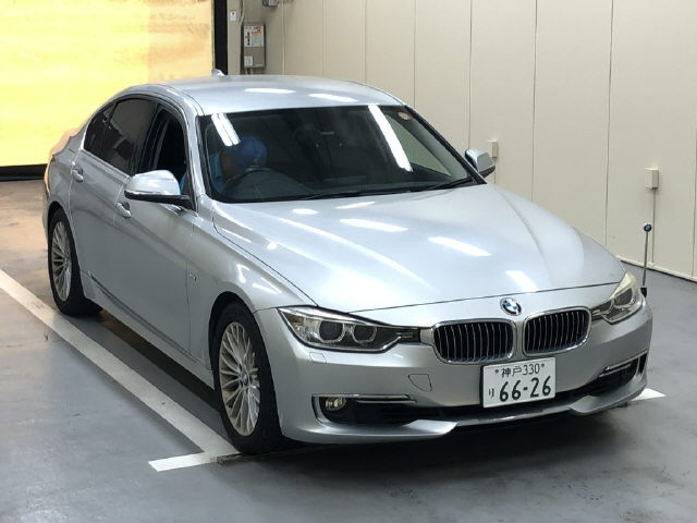 BMW 3 SERIES 2012