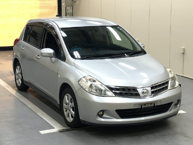 NISSAN TIIDA 2008