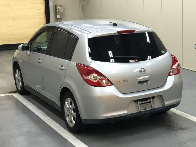 NISSAN TIIDA 2008