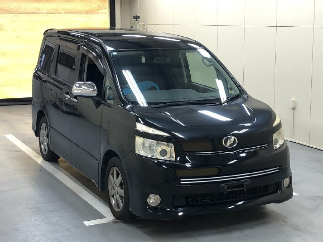 TOYOTA VOXY 2008
