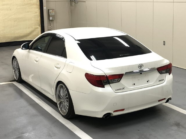 TOYOTA MARK X 2012