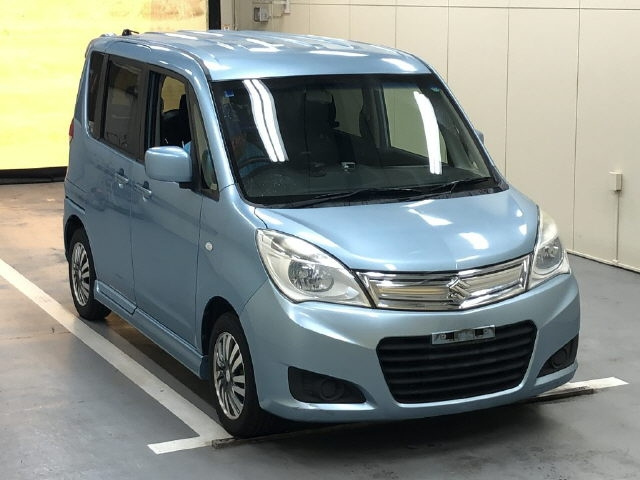 SUZUKI SOLIO 2014