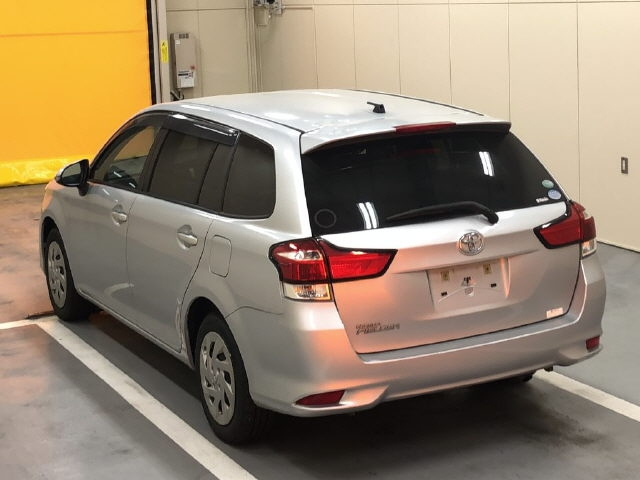 TOYOTA COROLLA FIELDER 2018