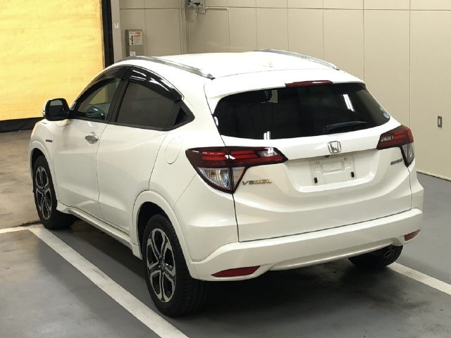 HONDA VEZEL 2016