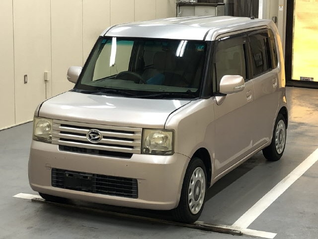 DAIHATSU MOVE CONTE 2011