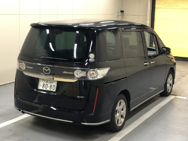 MAZDA BIANTE 2010
