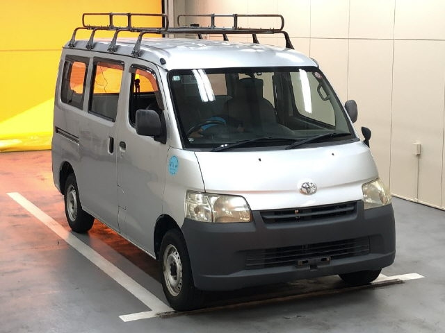 TOYOTA LITE ACE VAN 2009