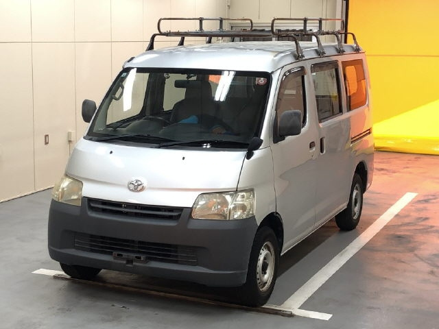 TOYOTA LITE ACE VAN 2009
